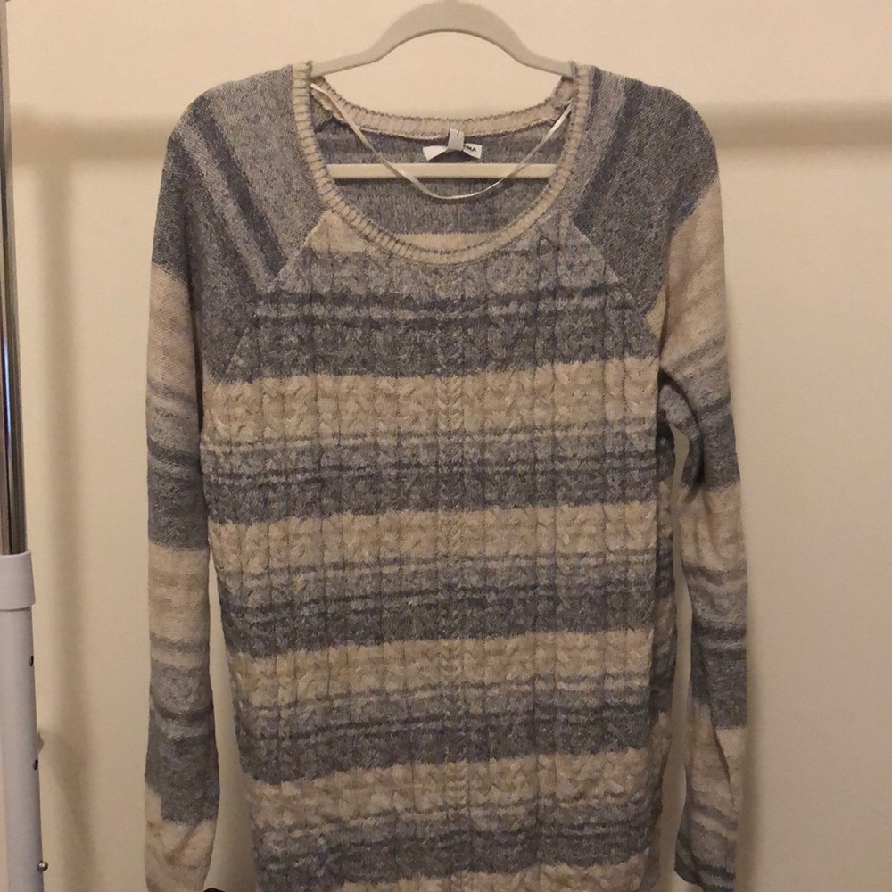 Super cute sweater